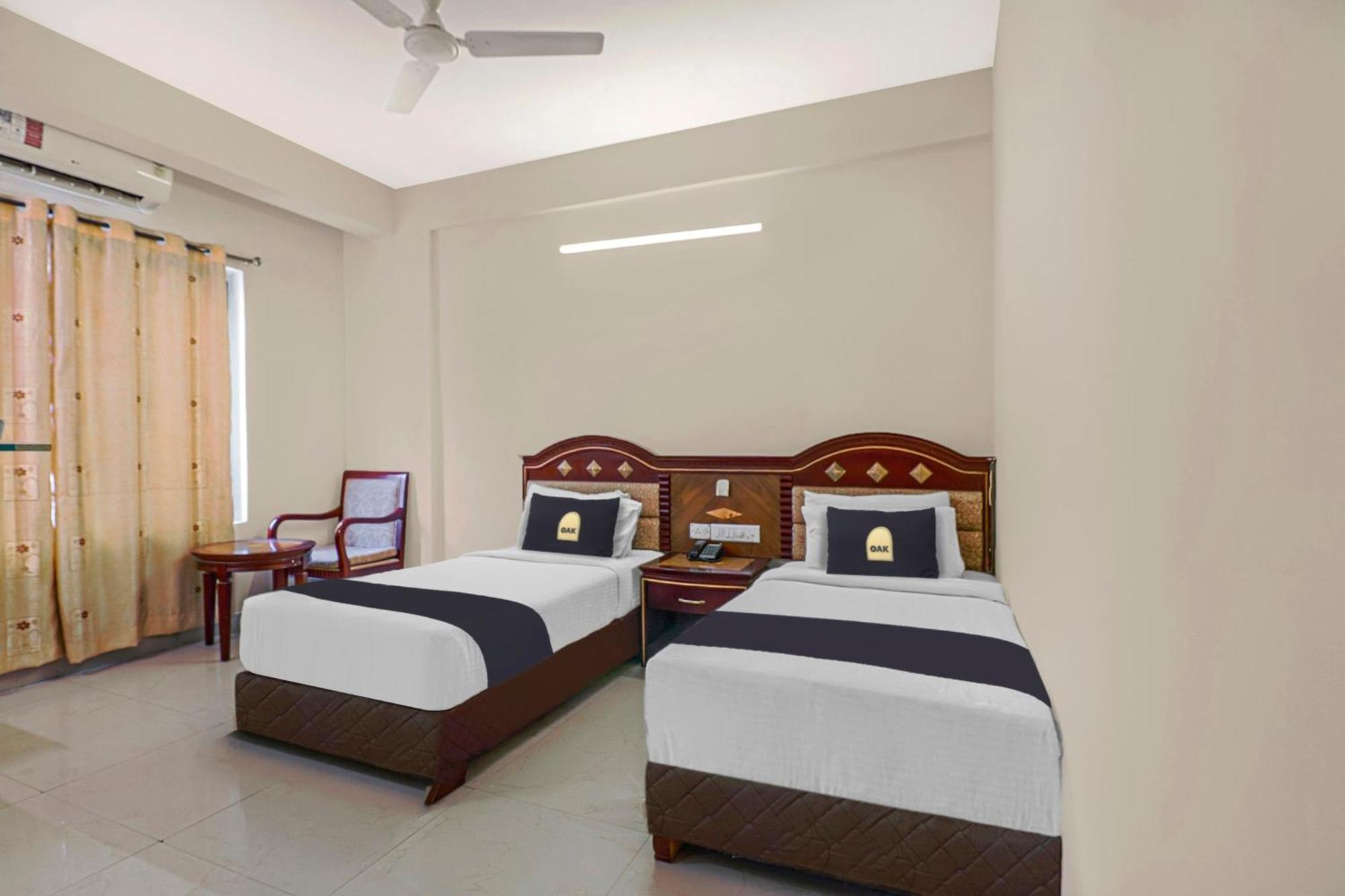 Collection O 29 Church'S Inn Near Cubbon Park Bangalore Bagian luar foto