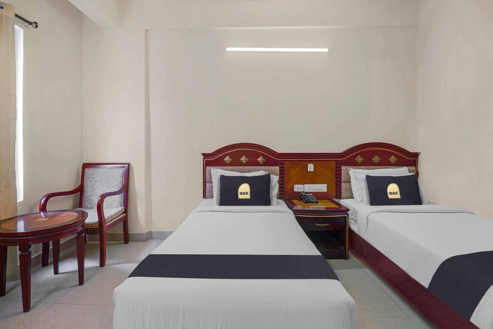 Collection O 29 Church'S Inn Near Cubbon Park Bangalore Bagian luar foto